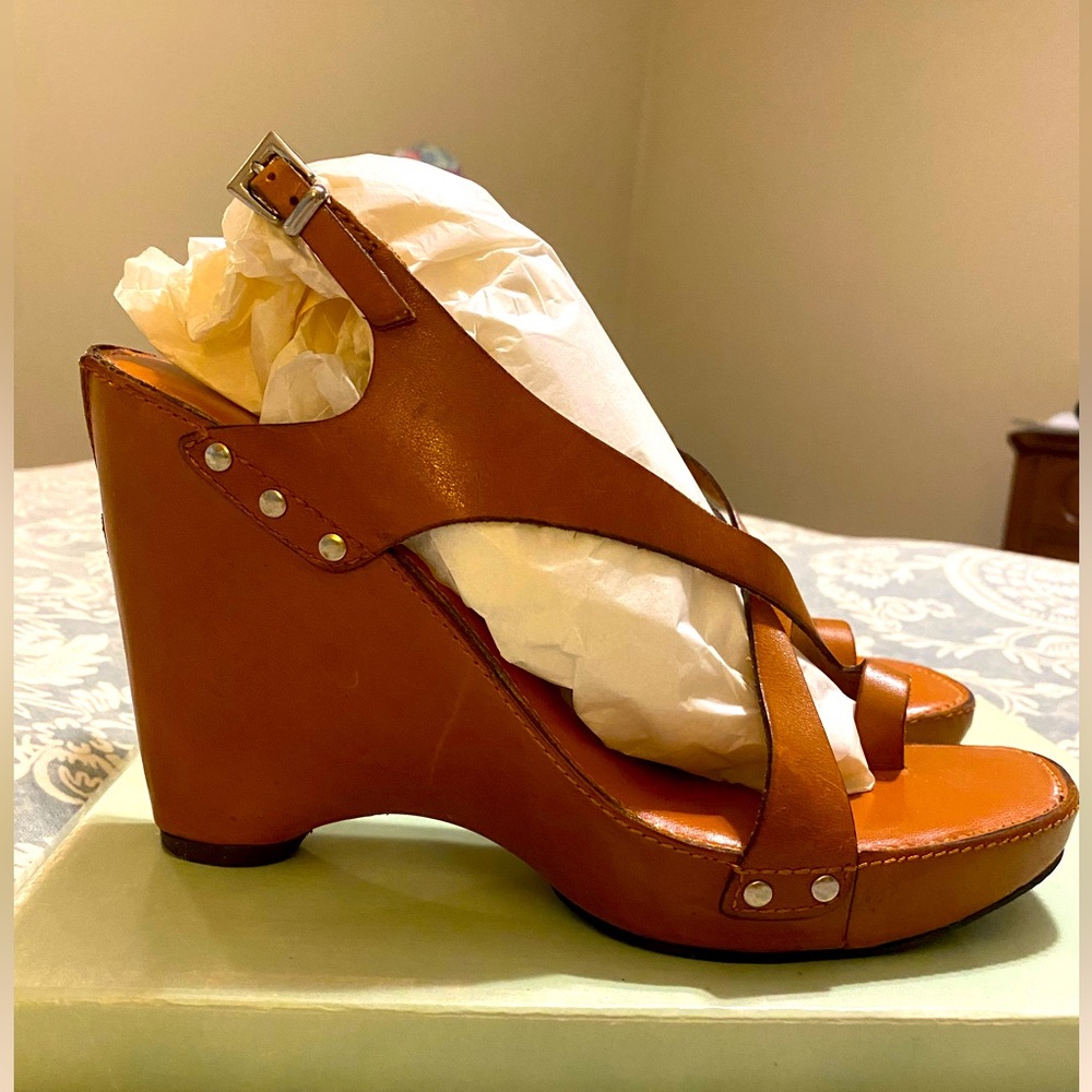 David Aaron leather platform sandals 9.5